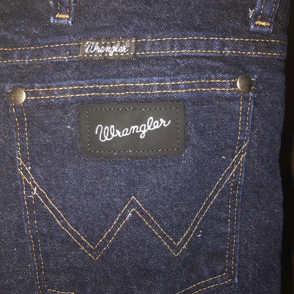 Wrangler 38x34 Stright leg dark blue pants